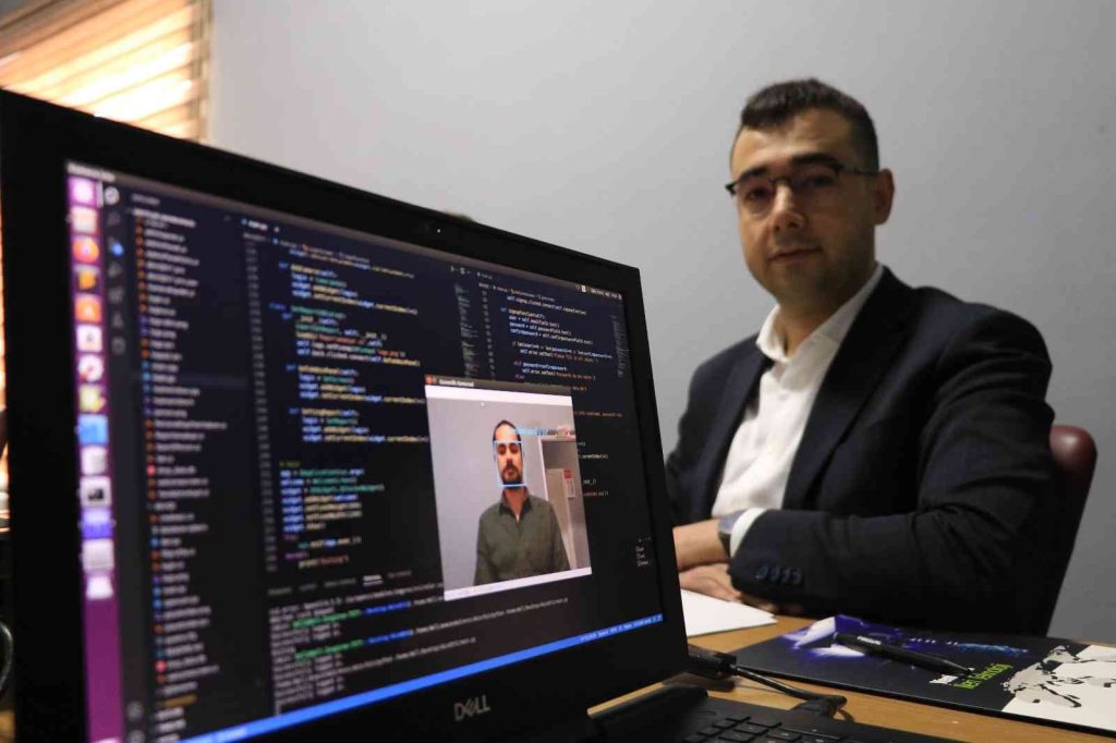 Genç girişimciden kurumları rahatlatacak yerli ve milli ‘yüz tanıma’ teknolojisi