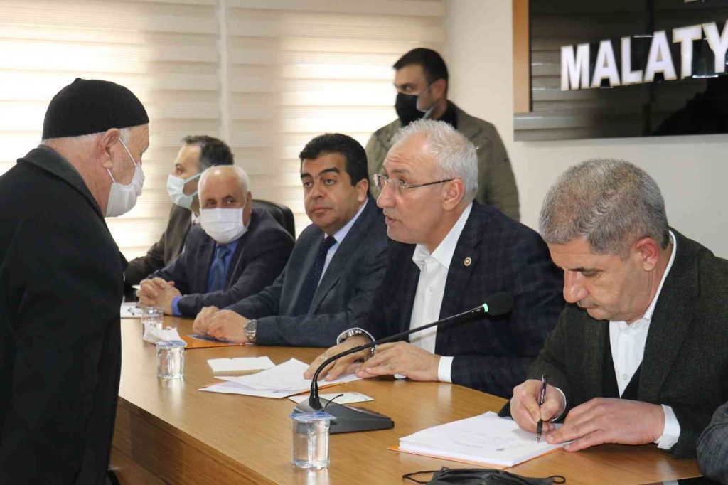 Milletvekili Kahtalı, Halk Günü’nde vatandaşları dinledi