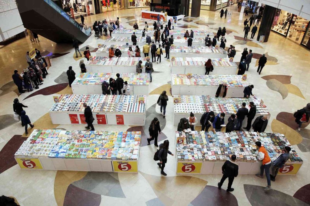 SANKO Park AVM’de 2’nci kitap fuarı başladı