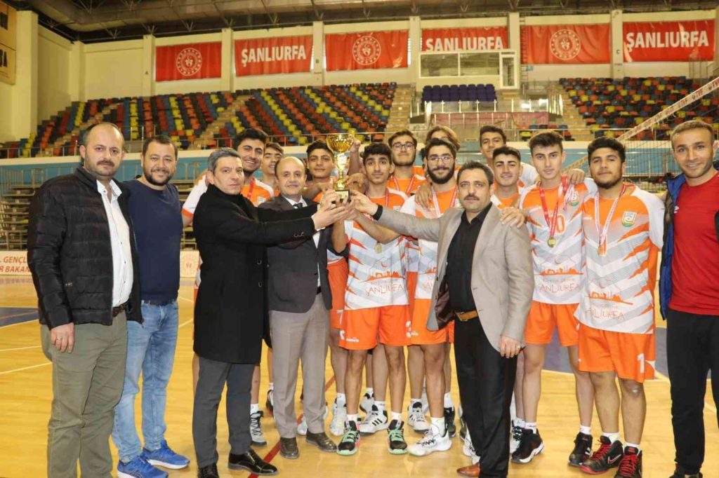 Şanlıurfa Büyükşehir voleybol takımı şampiyon oldu