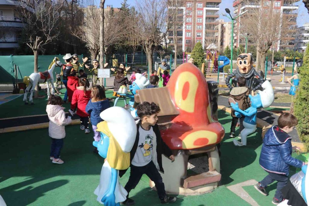 Şanlıurfa’da minik misafirler oyuncak müzesini gezdi