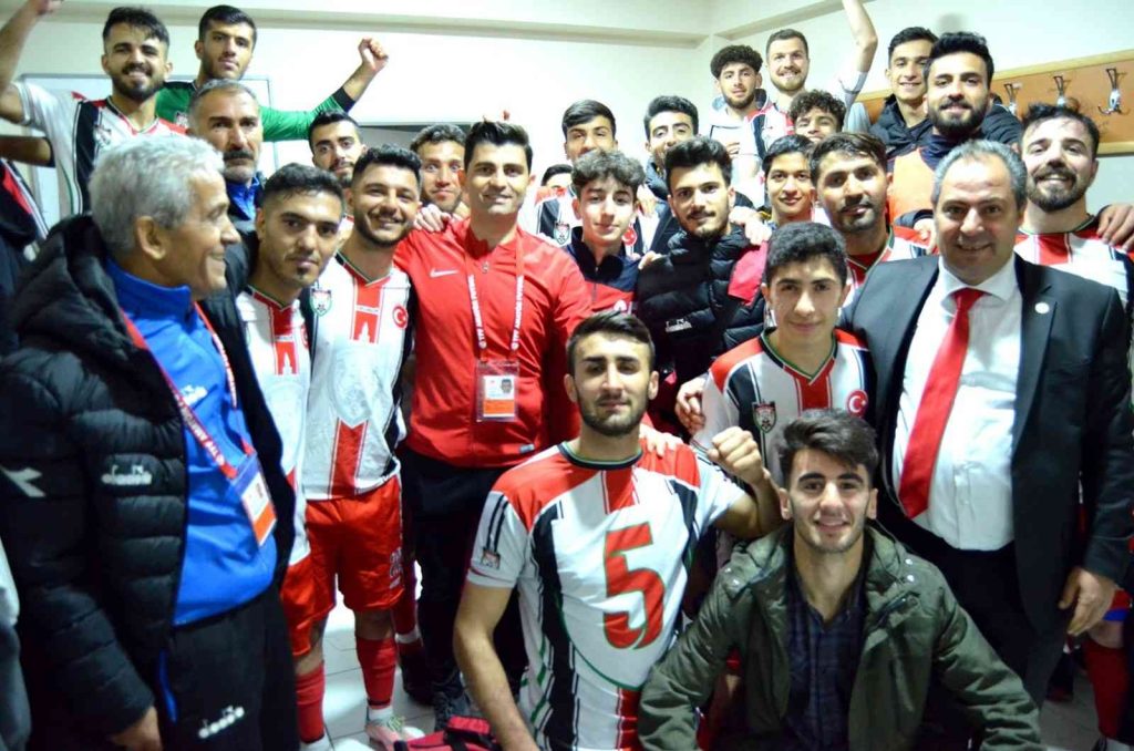 Adaletspor, play-off’u garantiledi