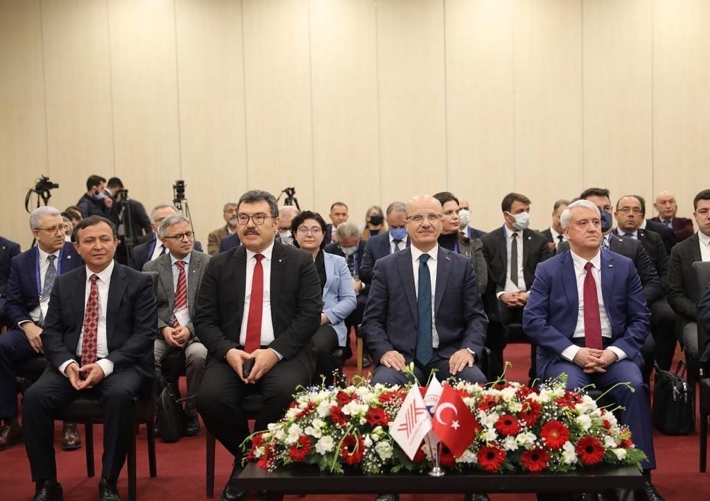 Araştırma üniversitesi seçilen FÜ’nün odak alan eşleştirmeleri belli oldu