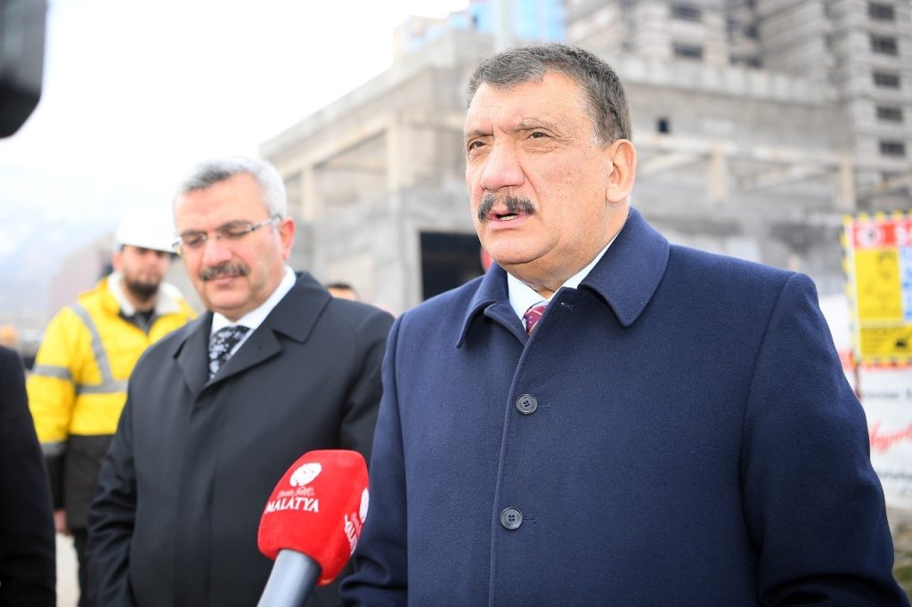 Başkan Gürkan, 200 milyon TL’lik yatırımın yapıldığı alanda incelemede bulundu