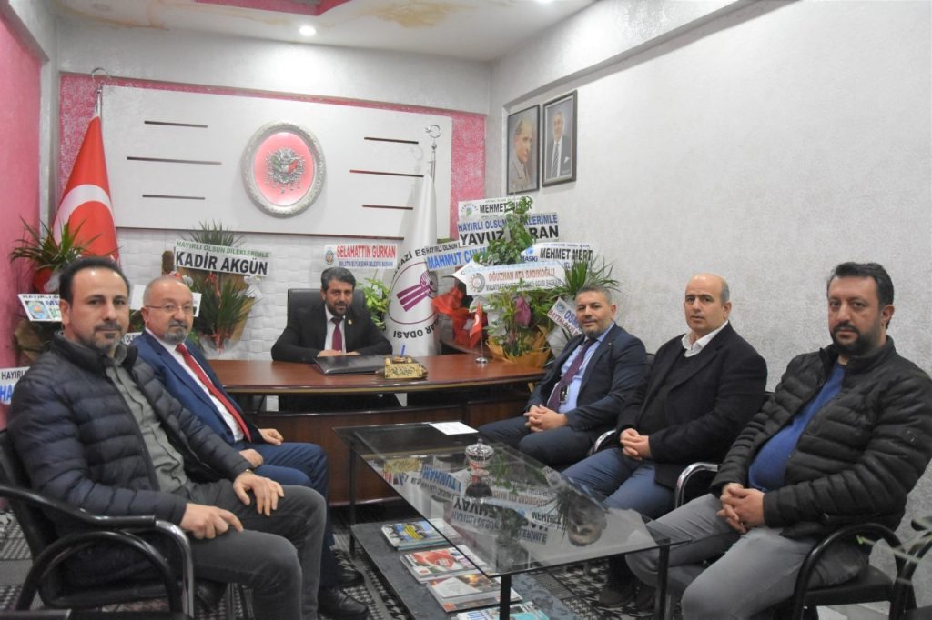 Başkan Sadıkoğlu: “Esnafımız pandemide büyük yara aldı”