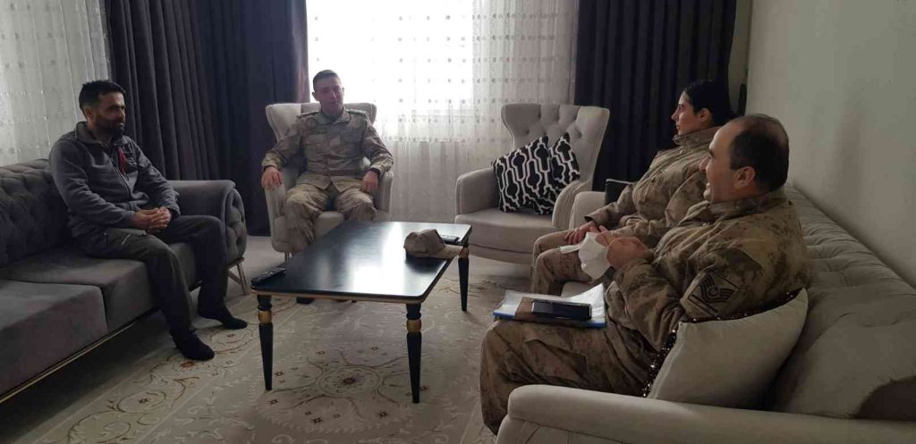 Bingöl’de jandarma, şehit aileleriyle bir araya geldi