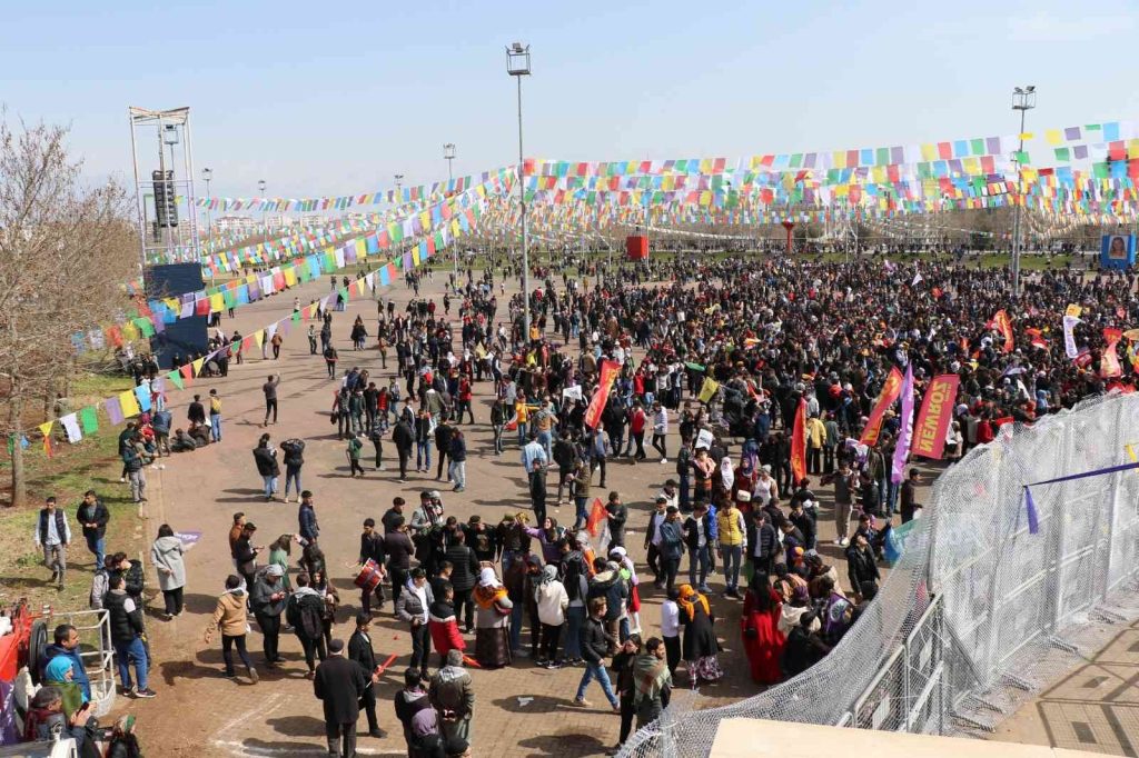 Diyarbakır’da Nevruz kutlamaları