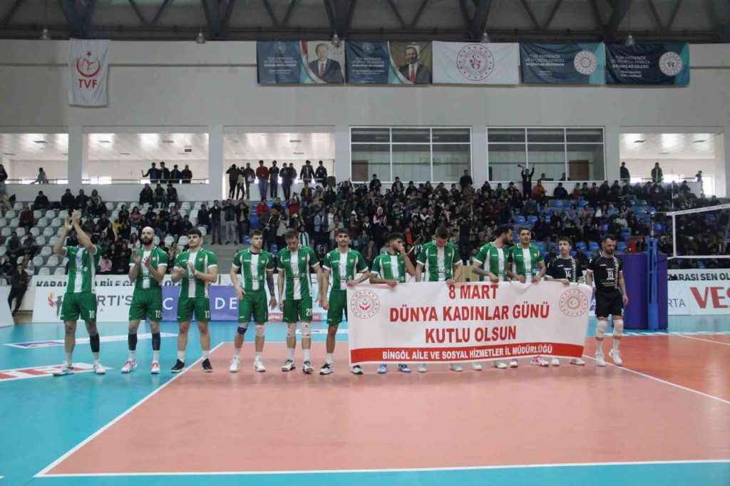 Efeler Ligi: Bingöl Solhan Spor: 2 – Spor Toto: 3