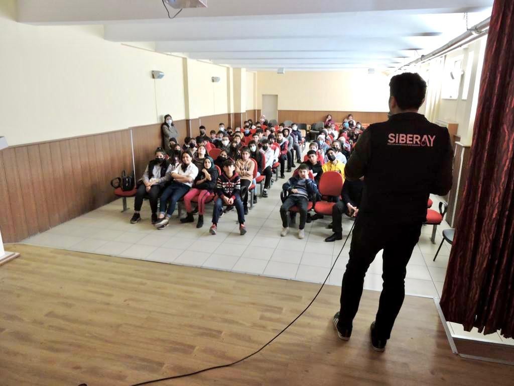 Elazığ’da 250 öğrenciye SİBERAY eğitimi verildi