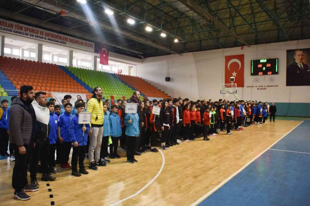 Elazığ’da basketbol müsabakaları sona erdi