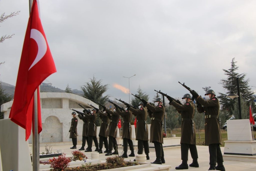 Elazığ’da Çanakkale Zaferi ve Şehitleri Anma Günü töreni