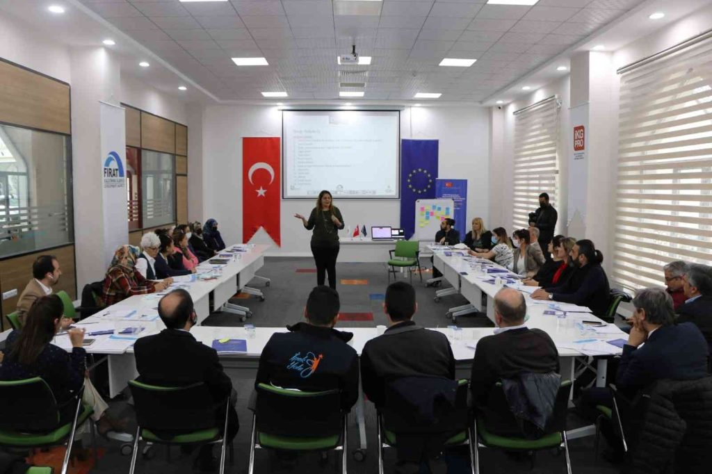 Elazığ’da “İşin Var, Gücün Var” çalıştayı düzenlendi