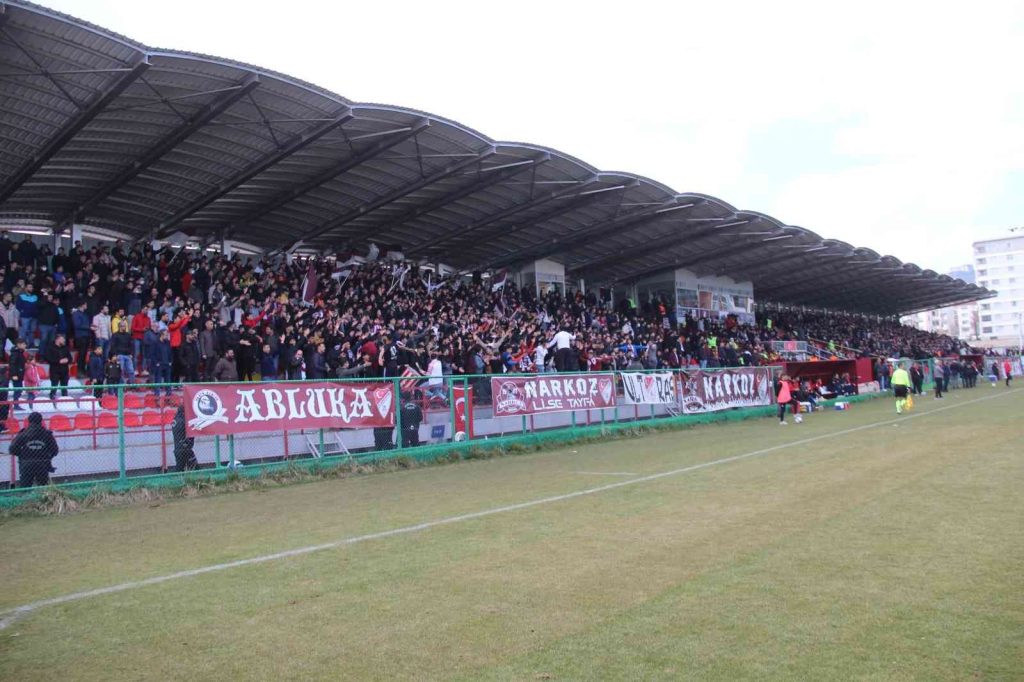 Elazığspor, seyirci rekoru kırdı