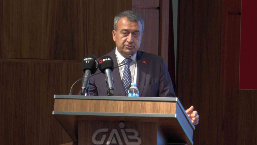 GAİB’te ‘İş Hayatında Kadının Güçlü Yeri’ konulu panel düzenlendi
