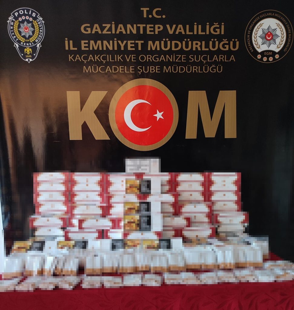 Gaziantep’te kaçak bin 819 paket sigara ile 22 bin adet makaron ele geçirildi