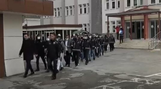 Gaziantep’te yağma ve tefecilik şüphelisi 6 şahıs tutuklandı