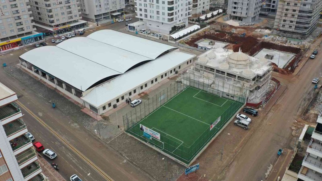 Haliliye’de kapalı semt pazarı hizmete açılıyor