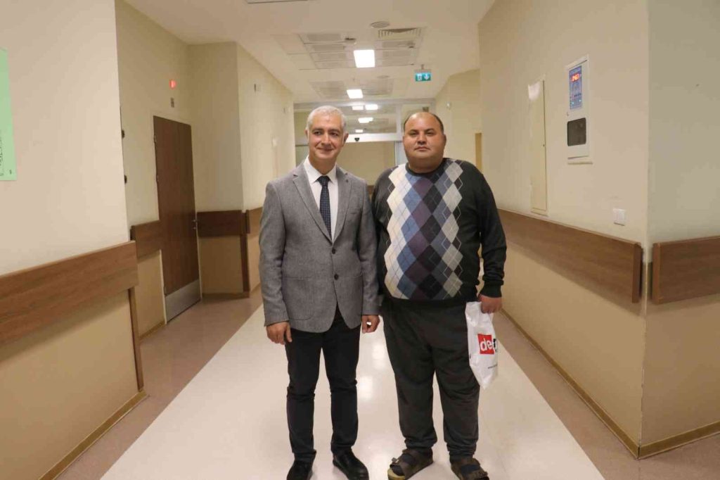 Karaciğer naklinden sonra obez olan hasta yeniden sağlığına kavuşuyor