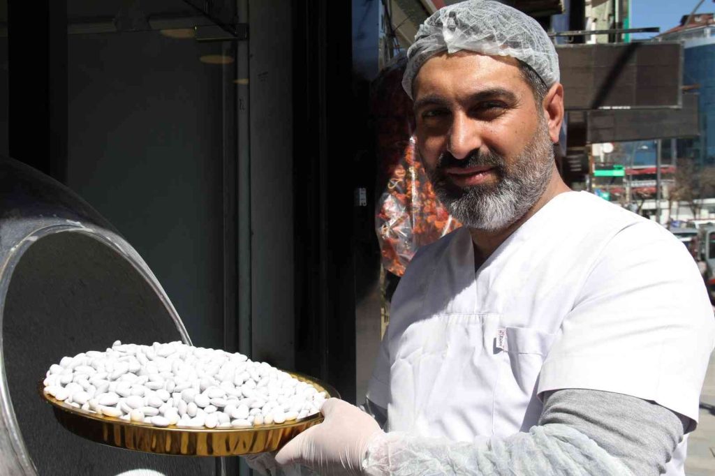 Osmanlı’dan gelen lezzet: Badem şekeri