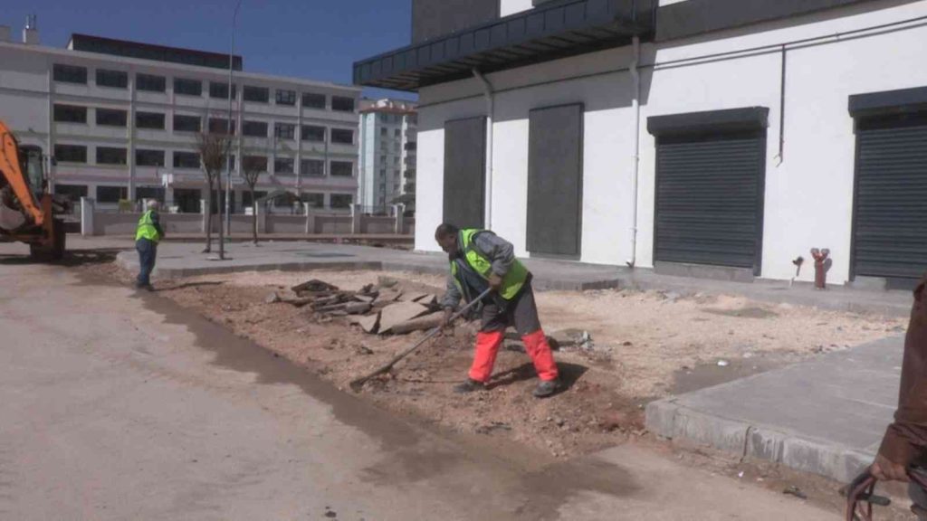 Şahinbey’de asfalt sezonu başladı