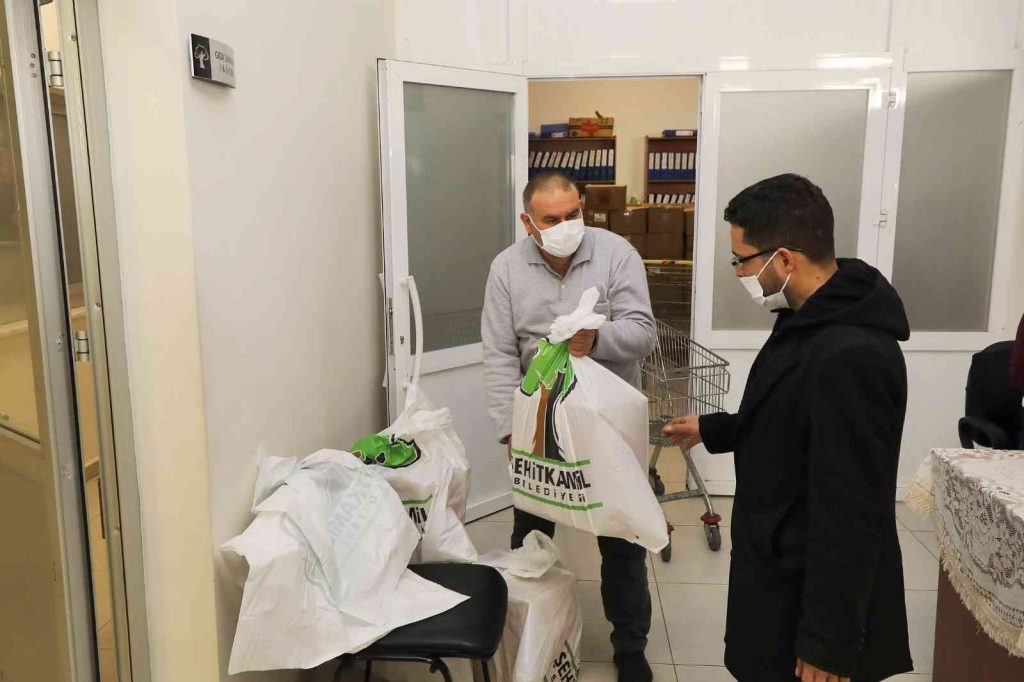Şehitkamil’den çölyak hastalarına destek