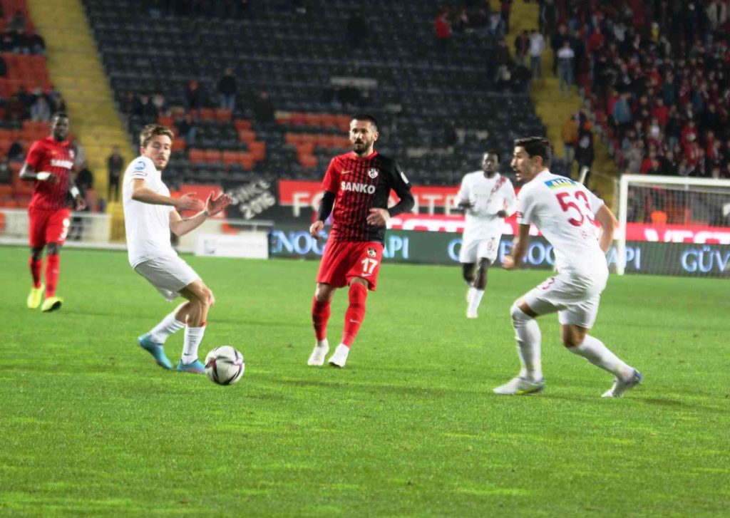 Spor Toto Süper Lig: Gaziantep FK: 2 – Hatayspor: 2 (Maç Sonucu)