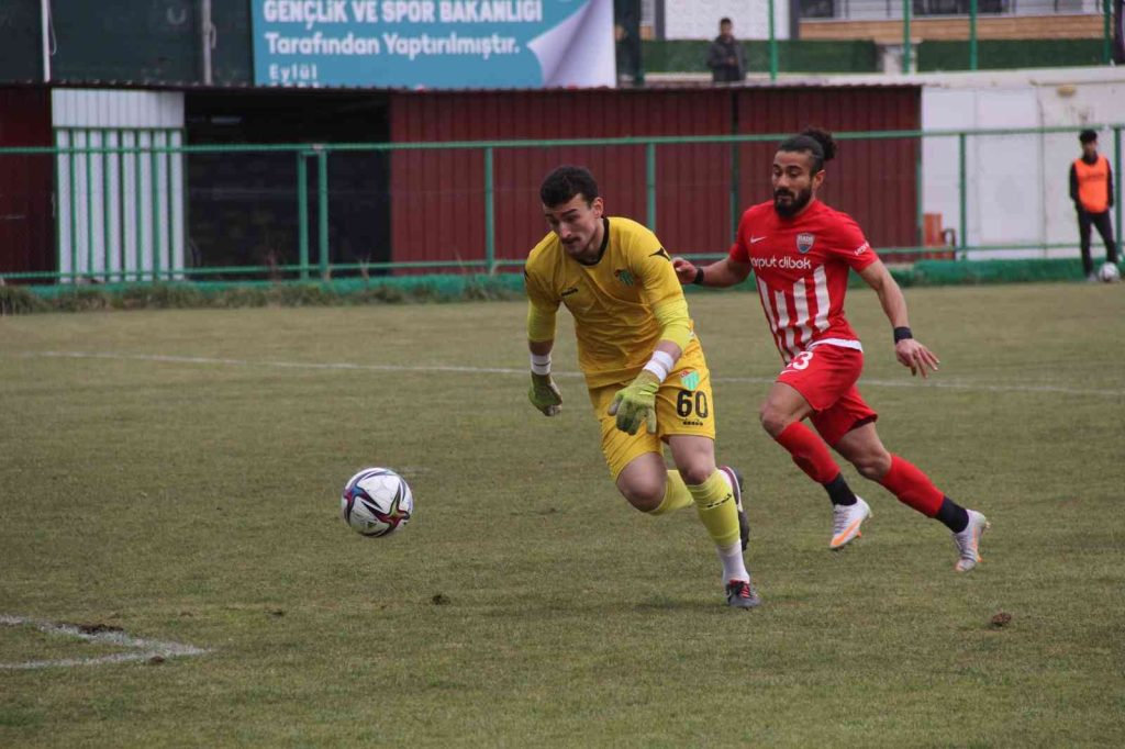 TFF 3. Lig: HD Elazığ Karakoçan: 3 – Çarşambaspor: 1