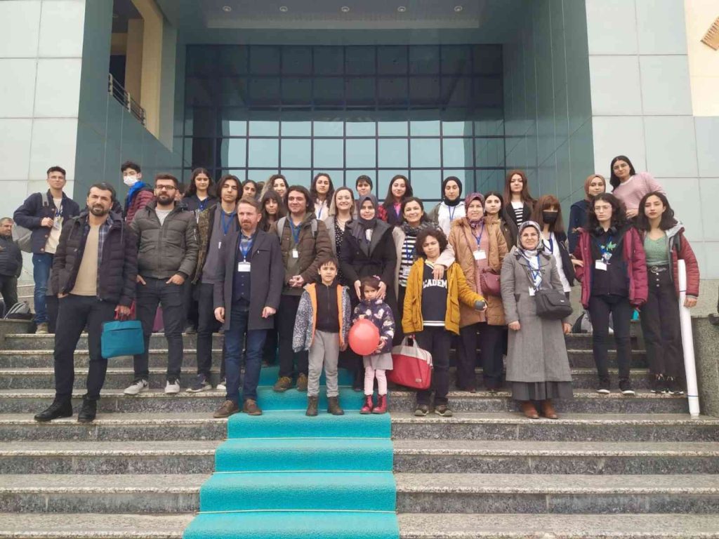 TÜBİTAK Lise Öğrencileri Araştırma Projeleri Yarışması’nda Diyarbakır 5 birincilik elde etti