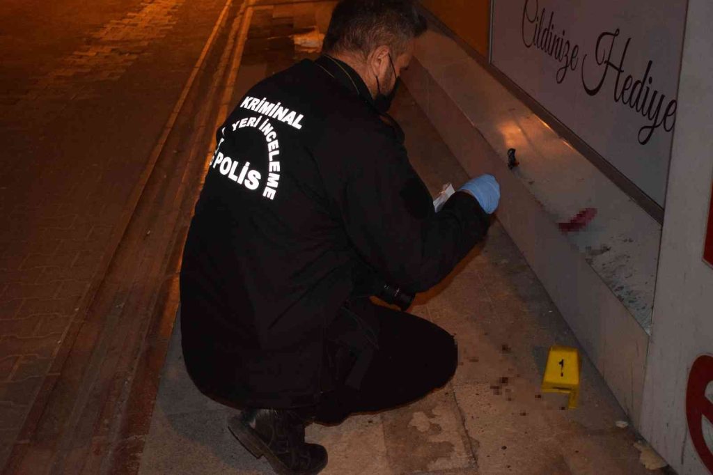 Üç gün önce tehdit etti, bugün bıçakladı