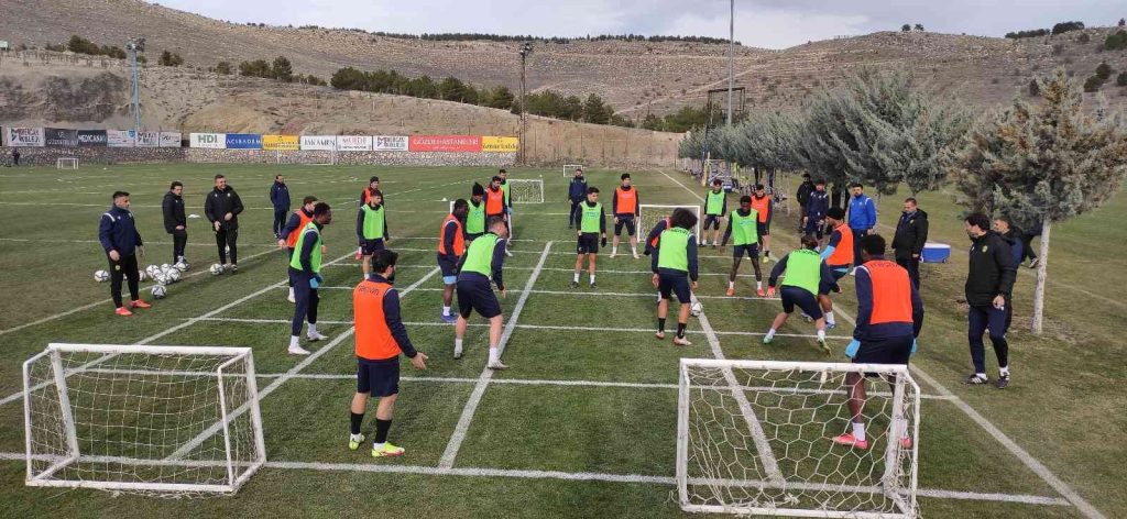 Yeni Malatyaspor’da Altay hazırlıkları sürüyor