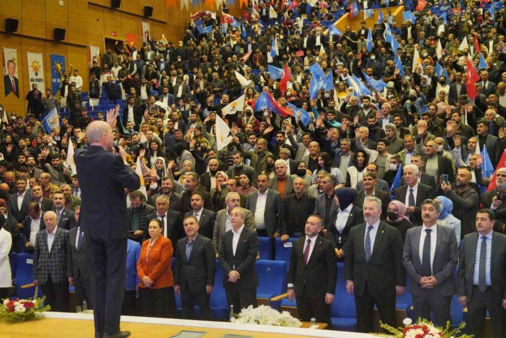 AK Parti Genel Başkanvekili Kurtulmuş: “CHP, HDP’nin gölgesinde siyaset yapıyor”