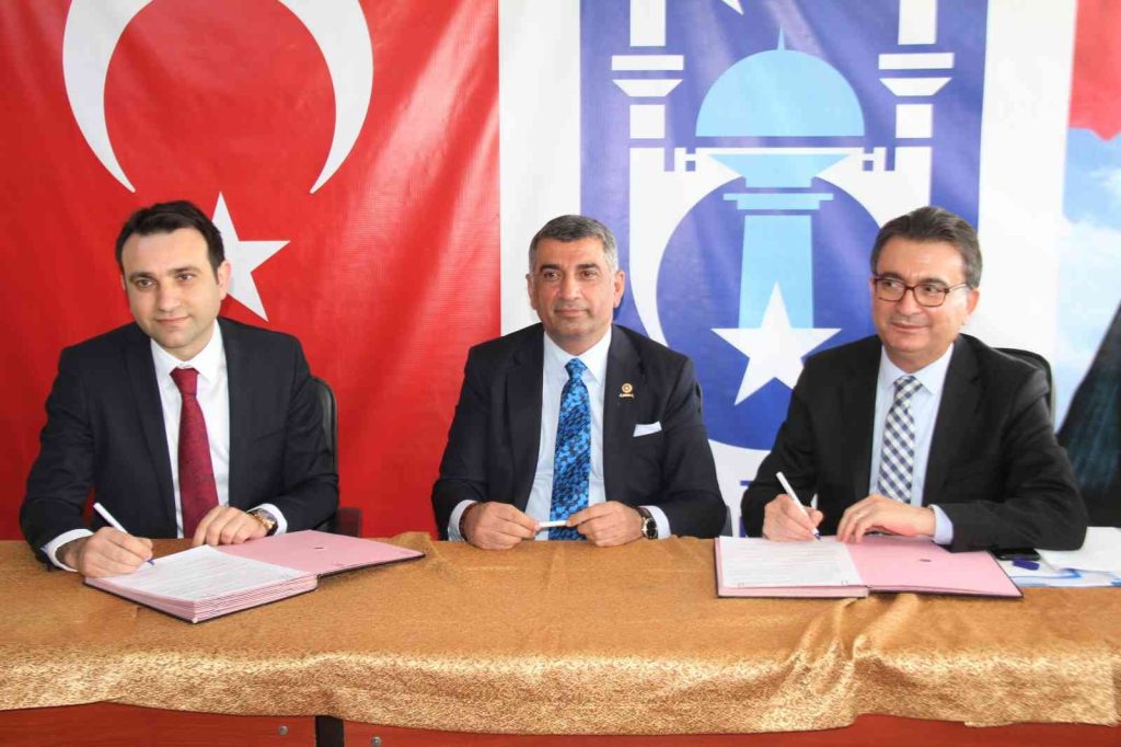 Ankara’dan depremi yaşayan Elazığ’a okul desteği