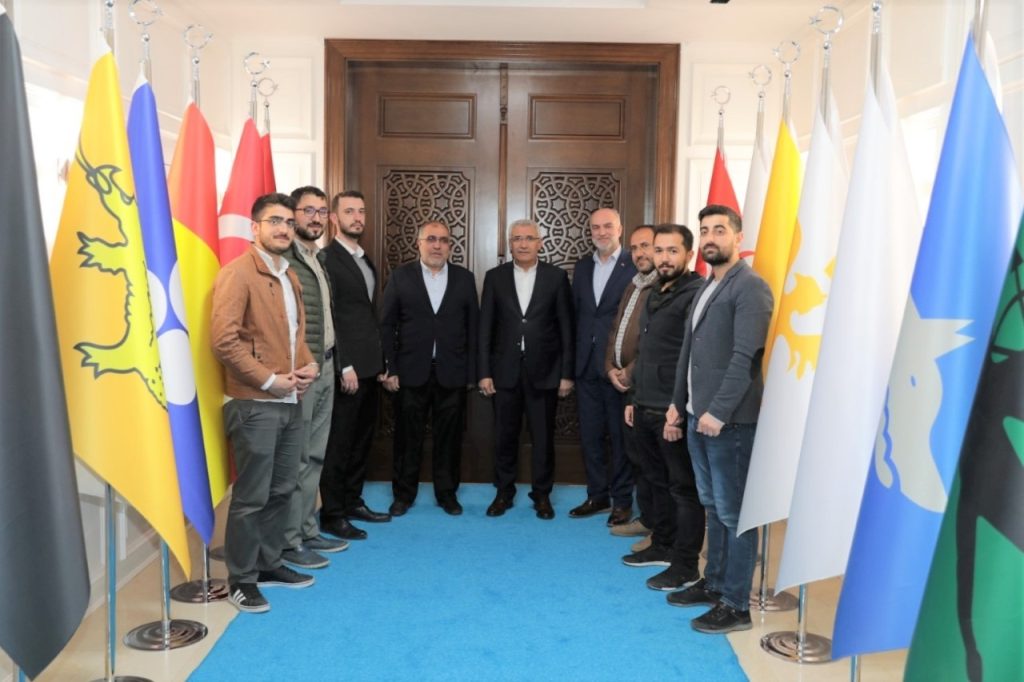 Başkan Güder’e iş adamlarından istişare ziyareti