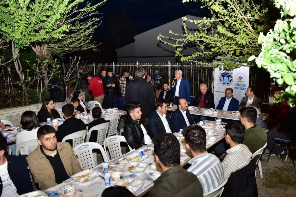 Battalgazi’de gençlik merkezleri artıyor