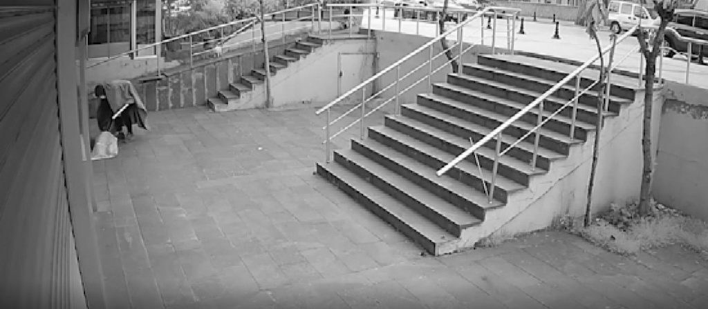 Battaniyeli hırsız polisten kaçamadı