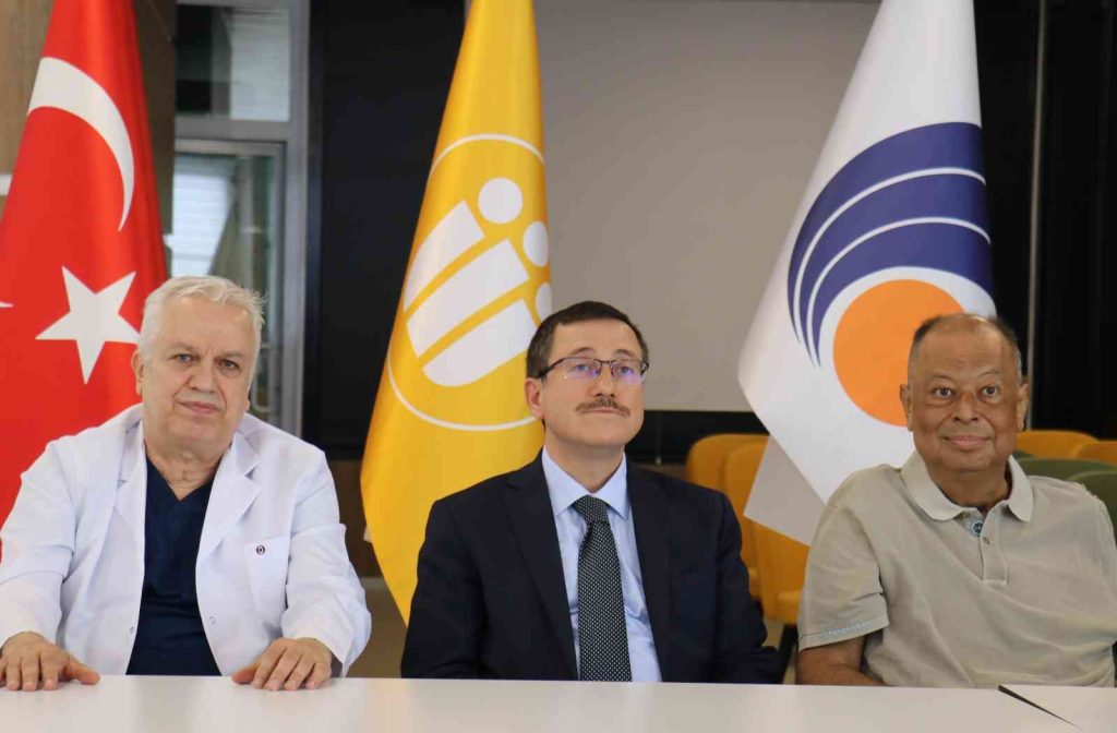 Belediye başkanı ölümden döndü