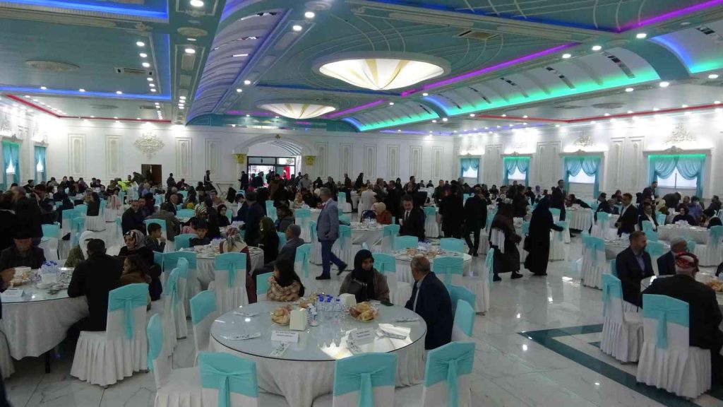 Bingöl’de şehit ve gazi aileleri iftarda bir araya geldi