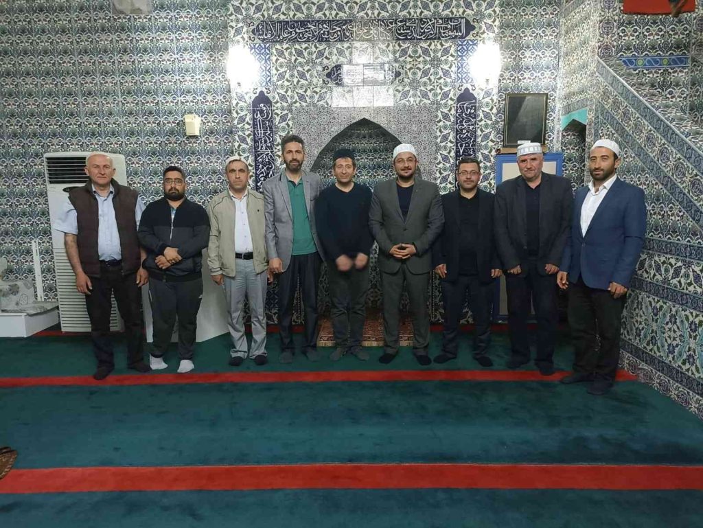 Darende’de hatimle son teravih tamamlandı