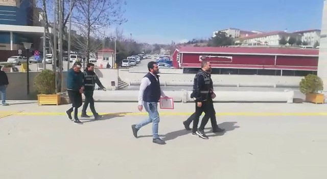 Elazığ’da 3 kişinin yaralandığı olayda, 2 şüpheli adliyeye sevk edildi