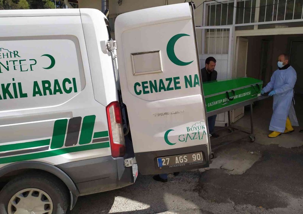 Eniştesini av tüfeğiyle öldüren zanlı tutuklandı