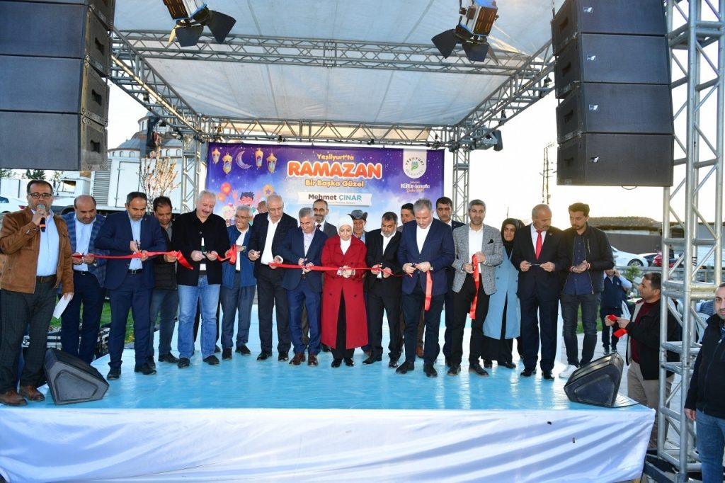 Kaynarca Sosyal Tesisleri törenle hizmete girdi