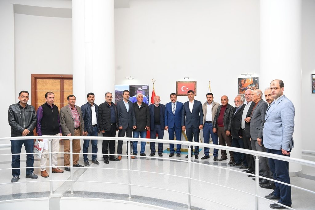 Muhtarlardan hizmet teşekkürü