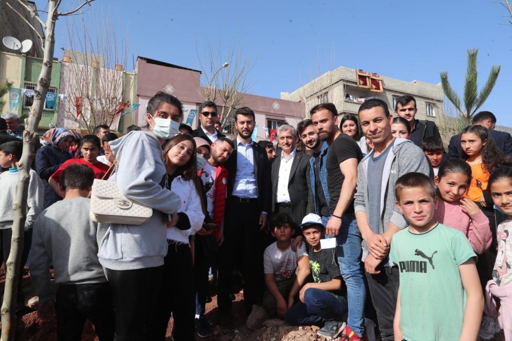 Şahinbey’de ağaçlandırma çalışmaları devam ediyor