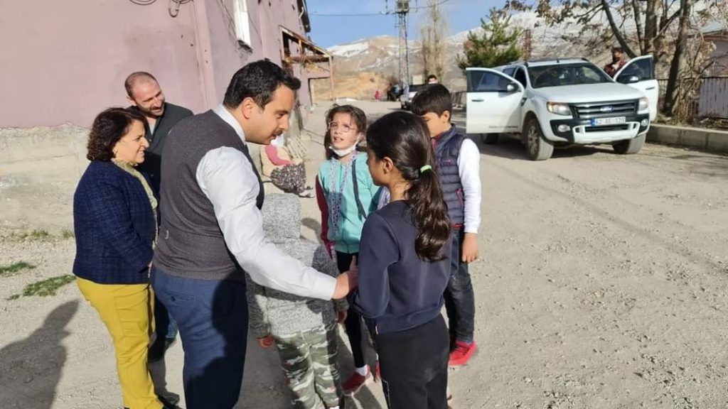 Tunceli’de “Hozat’ın Çınarlarına Ahde Vefa” projesi hayata geçirildi