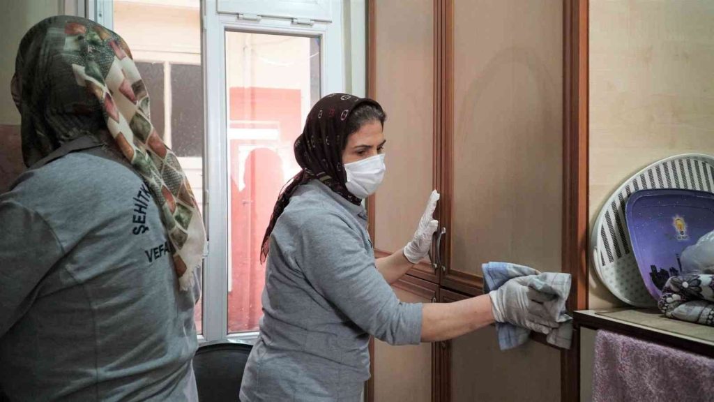 “Vefa Hizmeti” Ramazan’da yaşlıların yüzünü güldürüyor