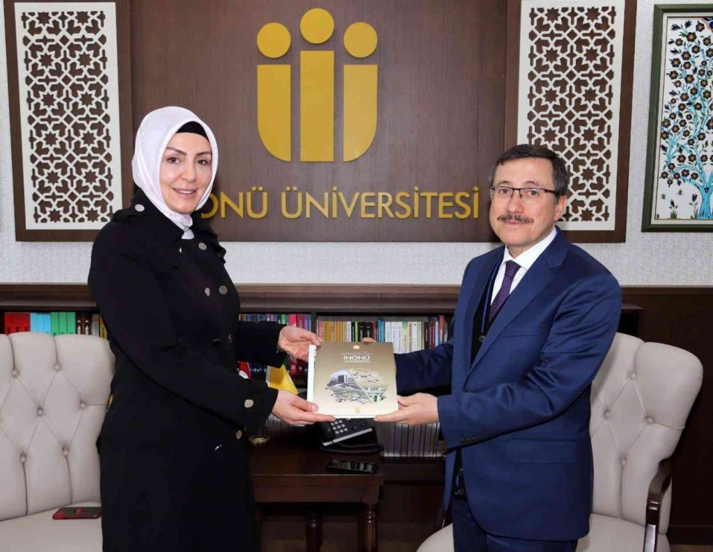 Yeni müdür Özdemir’den Rektör Kızılay ile istişare