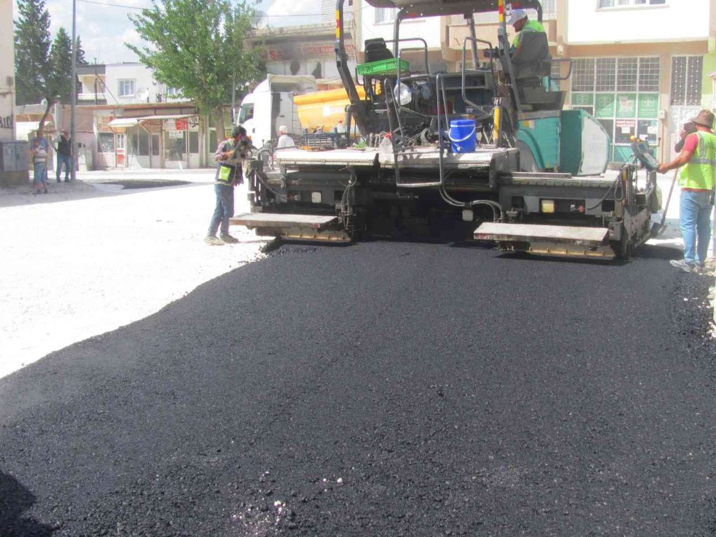Araban’da asfalt çalışmaları başladı