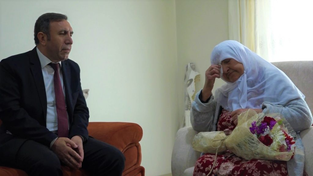 Bingöl’de şehit annesine duygulandıran ziyaret