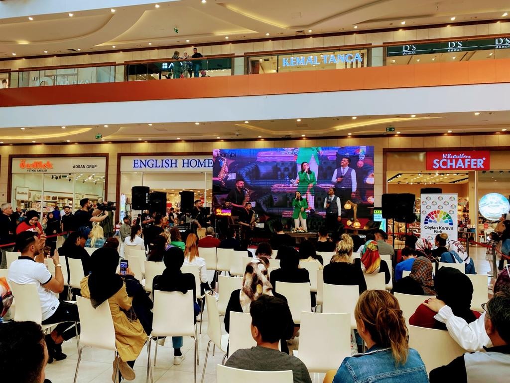 Ceylan Karavil Park AVM’de annelere özel etkinlik