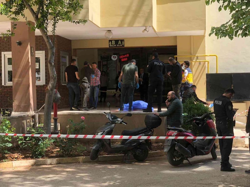 Doktor ile kuzenin miras kavgasında silahlar konuştu: 1 ölü, 2 yaralı